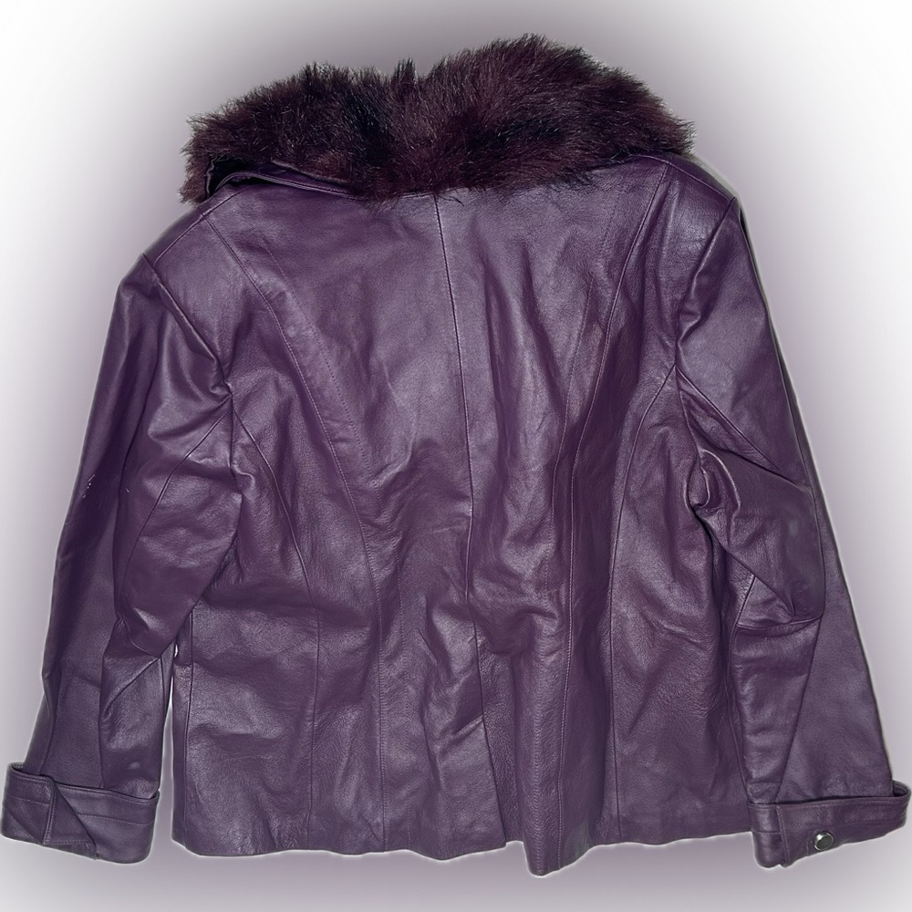 Terry Lewis Elegant Women's Purple Leather Jacket with Faux Fur Collar size 1X - Picture 5 of 7